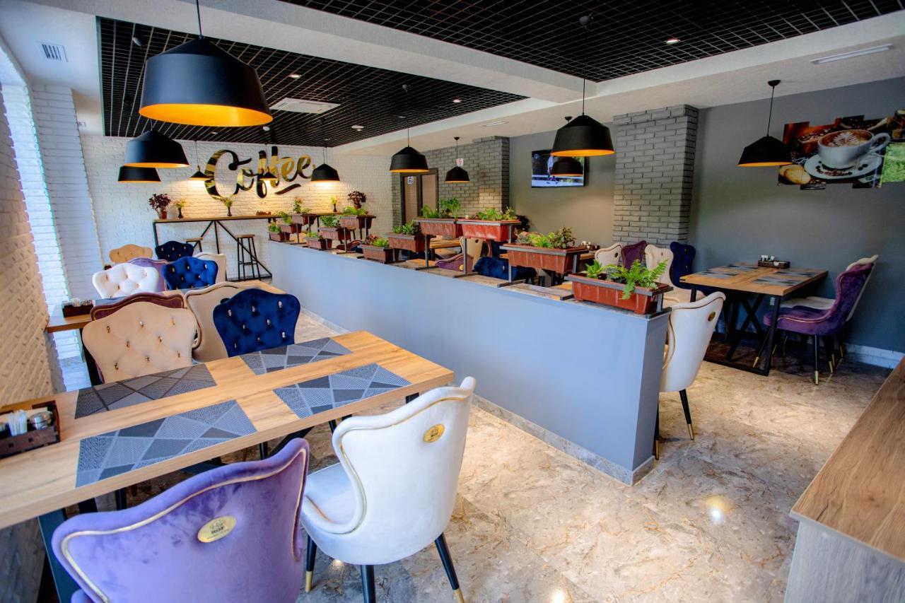 Sharaf Hotel Ташкент Экстерьер фото