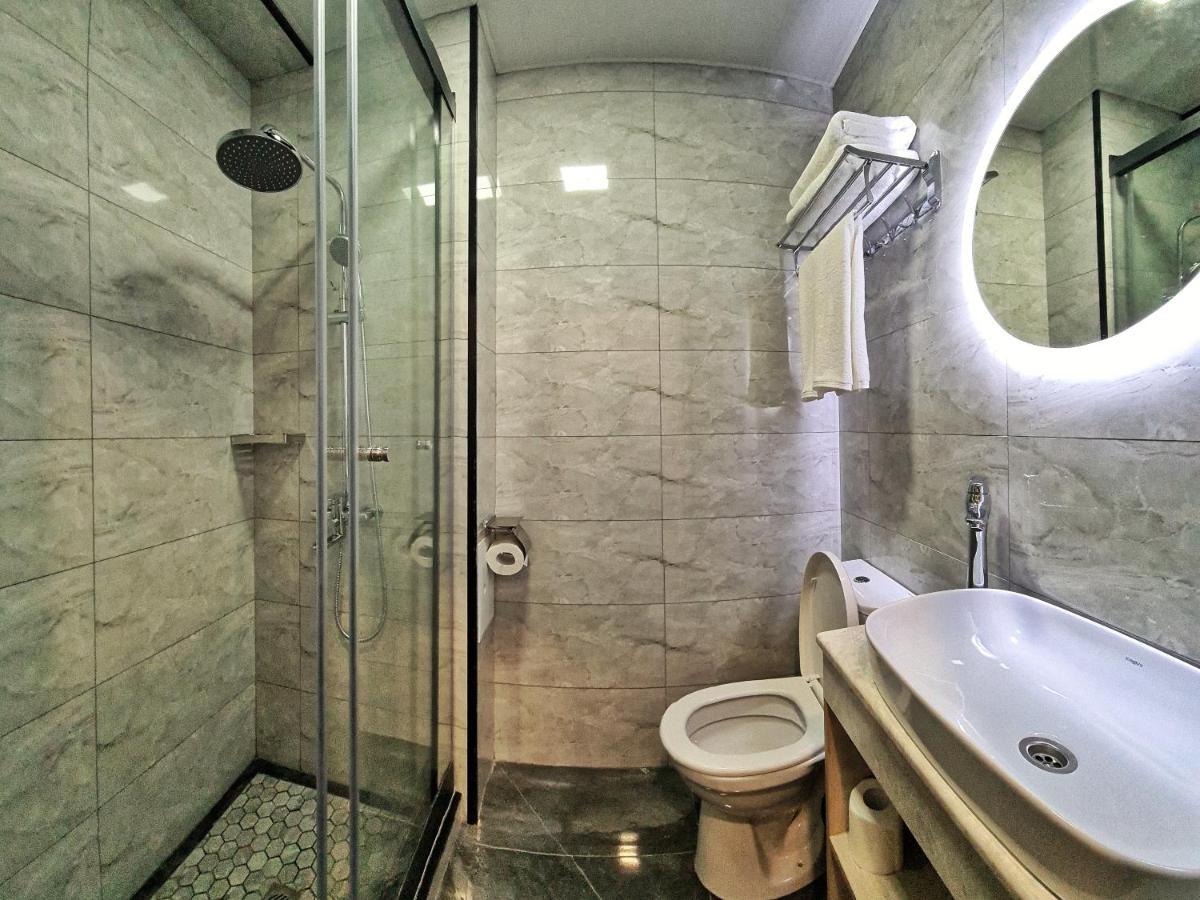 Sharaf Hotel Ташкент Экстерьер фото